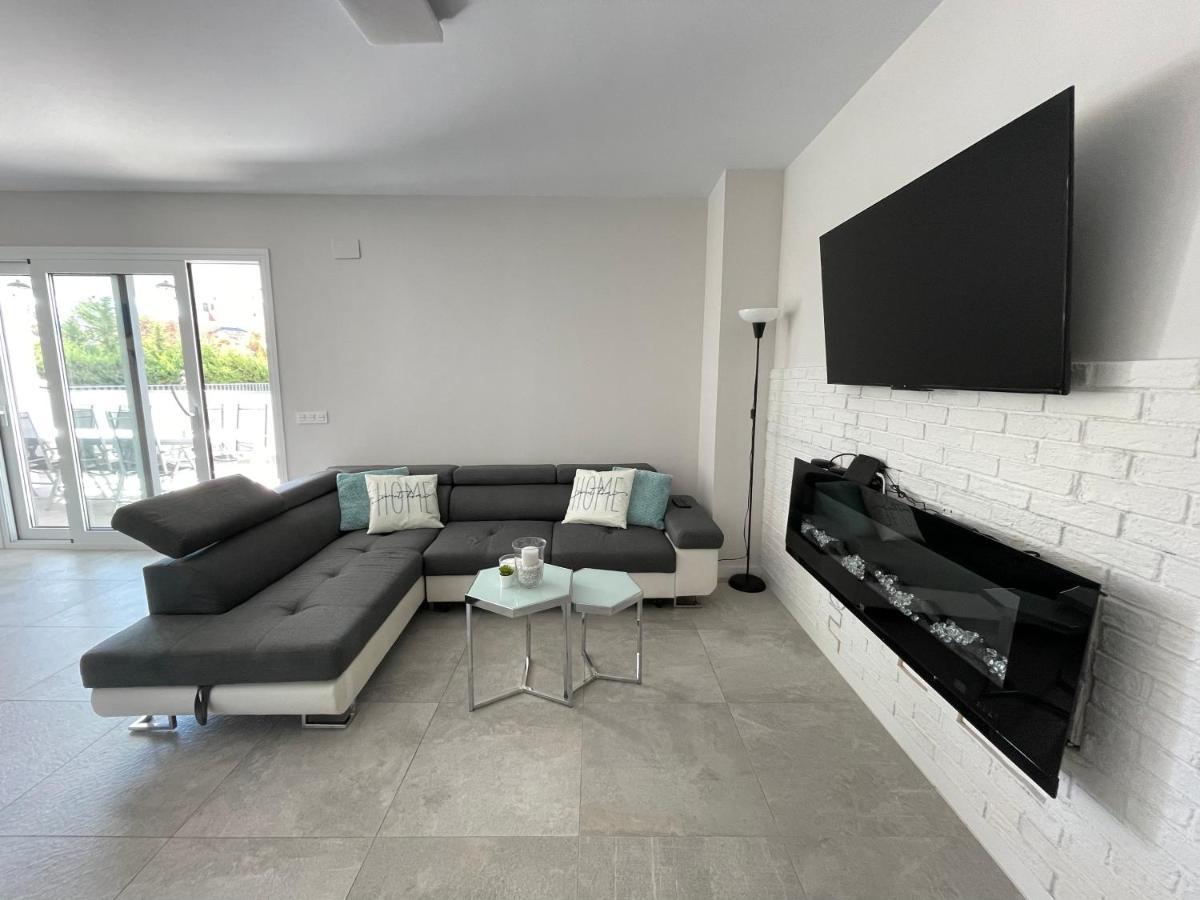 Marbella Centre With Terrace And Pool Apartment Exterior photo