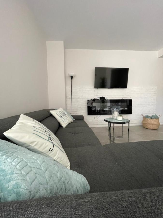 Marbella Centre With Terrace And Pool Apartment Exterior photo